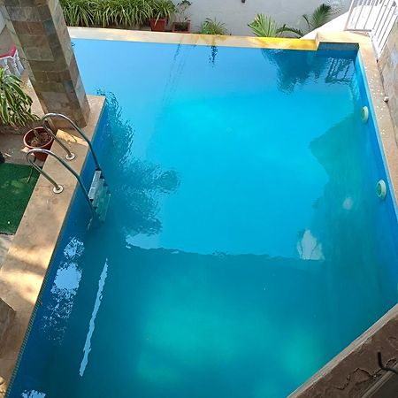 Ocean Suite Goa Дона-Пола Экстерьер фото