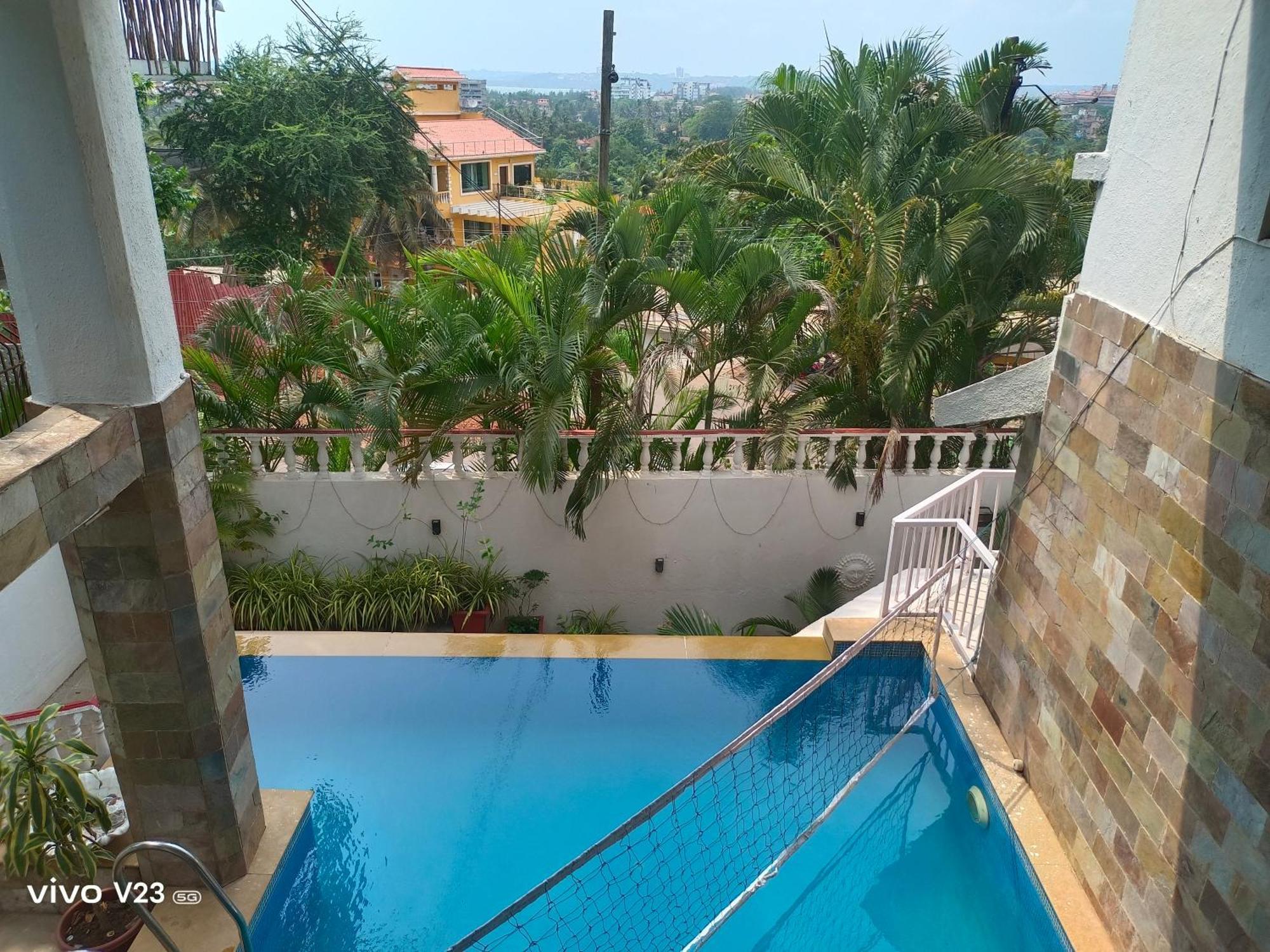 Ocean Suite Goa Дона-Пола Экстерьер фото